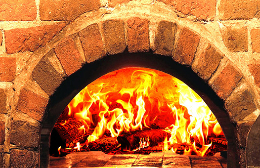 Fırınlar, fırınların duvarlarında, kemer yapımında, kapıların kemerinde, temperlerin kemerinde harman tuğlası